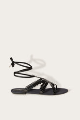 Feather-Embellished Sandals
WOMAN Pucci