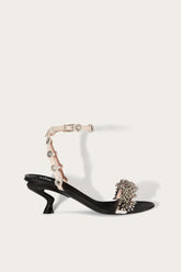 Emilio Low Heel Embroidered Sandals
WOMAN Pucci